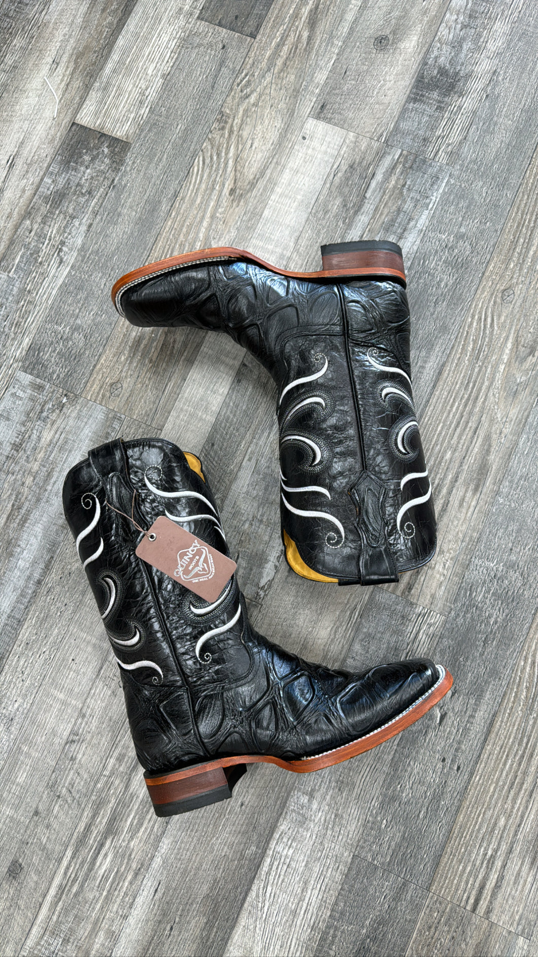 Men’s pirarucu fish boot