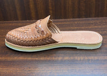 Load image into Gallery viewer, Huarache “Slip-On Tan”
