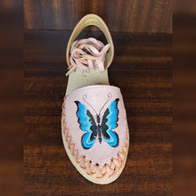 Load image into Gallery viewer, Huarache “Mariposa Lace Up” Rosita
